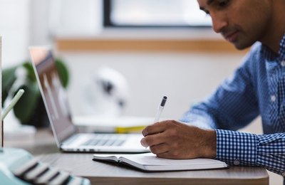 Cresce a demanda por cursos semipresenciais, aponta estudo da Quero Educação