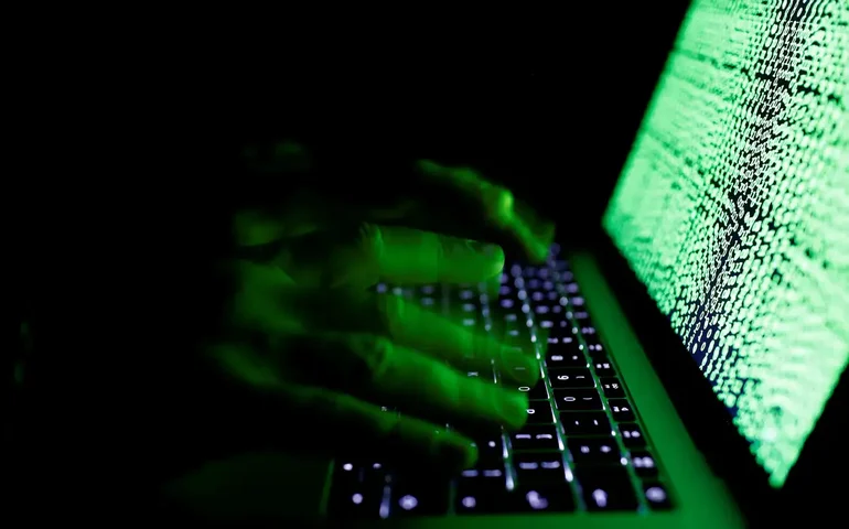 Cingapura investiga acesso da DeepSeek a chips dos EUA; Taiwan proíbe uso do chatbot de IA