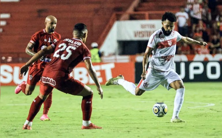 CRB empata com Náutico e mantém vice-liderança no grupo A da Copa do Nordeste