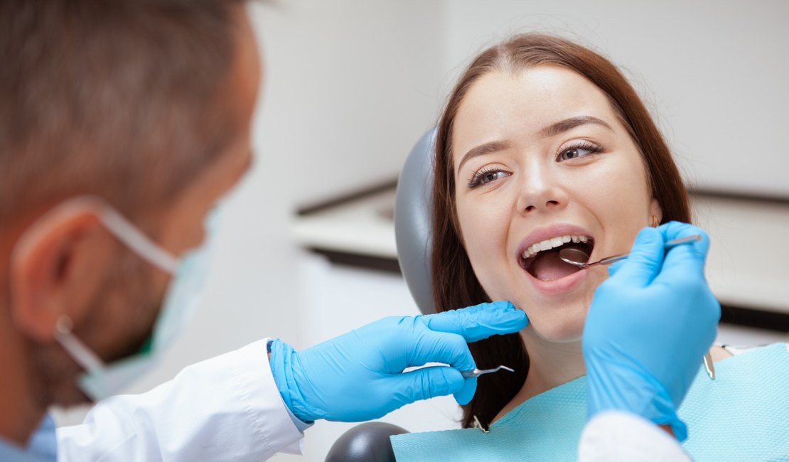 Medo de ir ao dentista compromete saúde física e mental de três em cada dez adultos