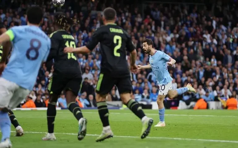 Dérbi de Manchester termina 0 a 0 e complica o City na briga por vaga na Liga dos Campeões