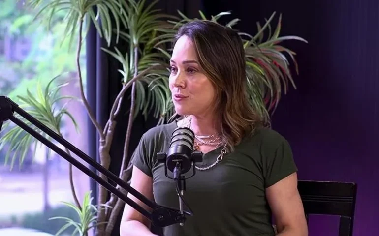 Gabriela Duarte fala sobre afastamento da mãe, Regina Duarte, para buscar identidade própria