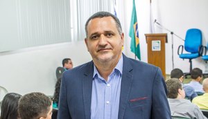 Justiça Eleitoral cassa diplomas do prefeito e vice de Amparo do São Francisco por abusos de poder