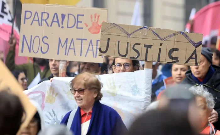 Manifestantes participam da 32ª edição do Grito dos Excluídos em São Paulo