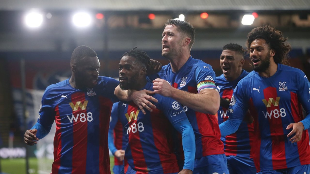 Crystal Palace cede empate ao Brighton e permanece ameaçado no Campeonato Inglês