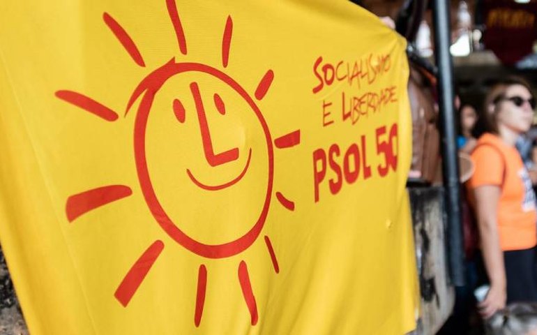 PSOL negocia aliança inédita com PT para apoiar Lula em 2022