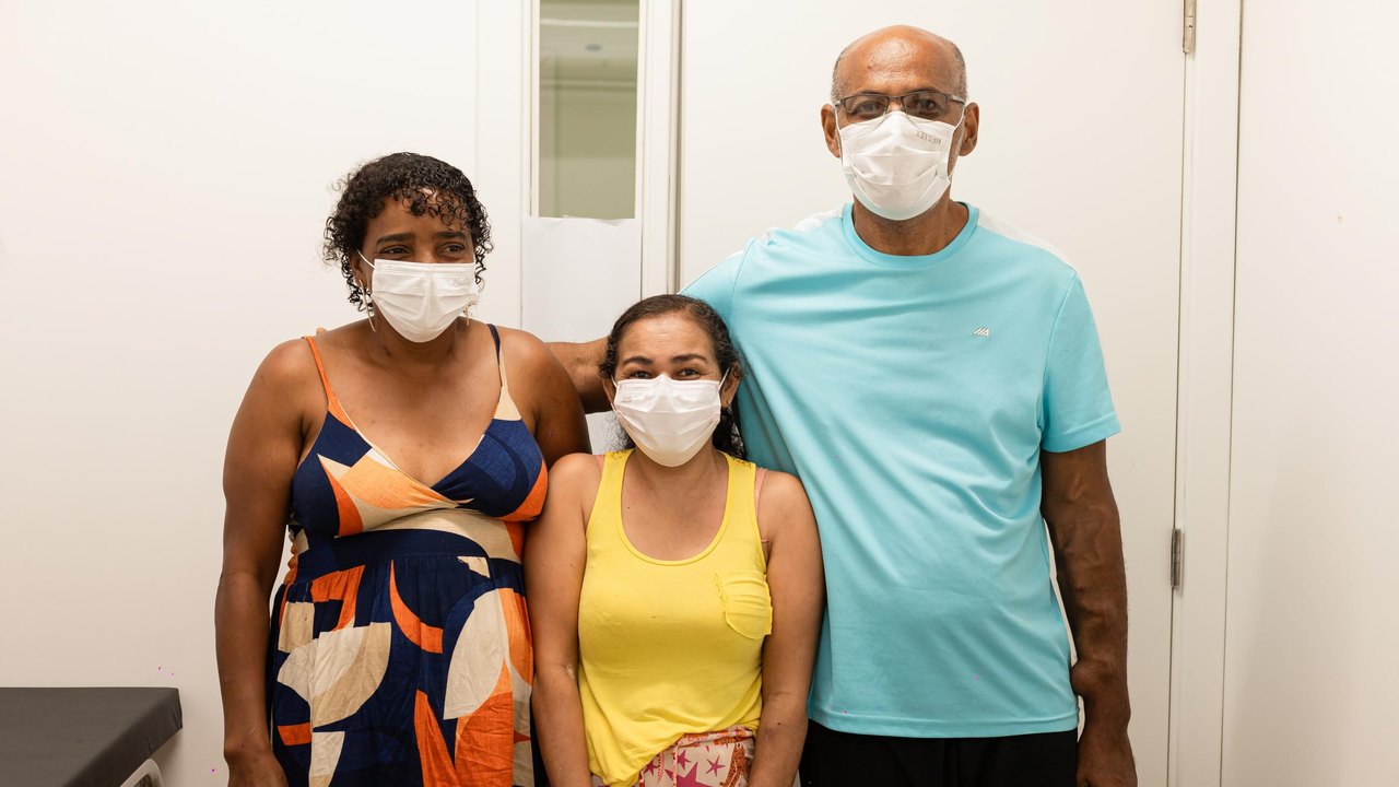 Transplantados de rim no Hospital do Coração Alagoano ressaltam humanização na assistência