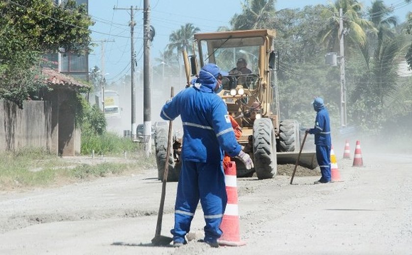 DER executa obra de recuperação na rodovia AL-101 Norte