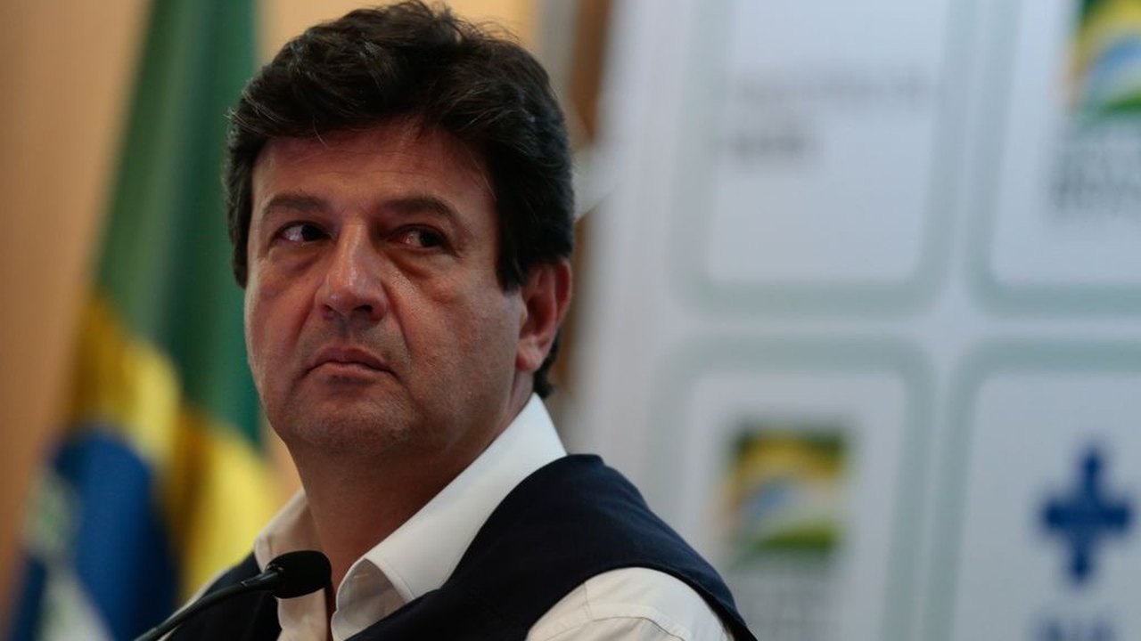 Mandetta critica empresários que tentam driblar restrições para abrir as portas
