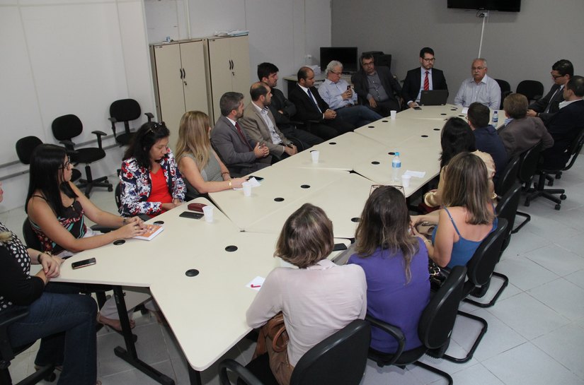 Procuradores de Arapiraca discutem melhorias nas condições de trabalho