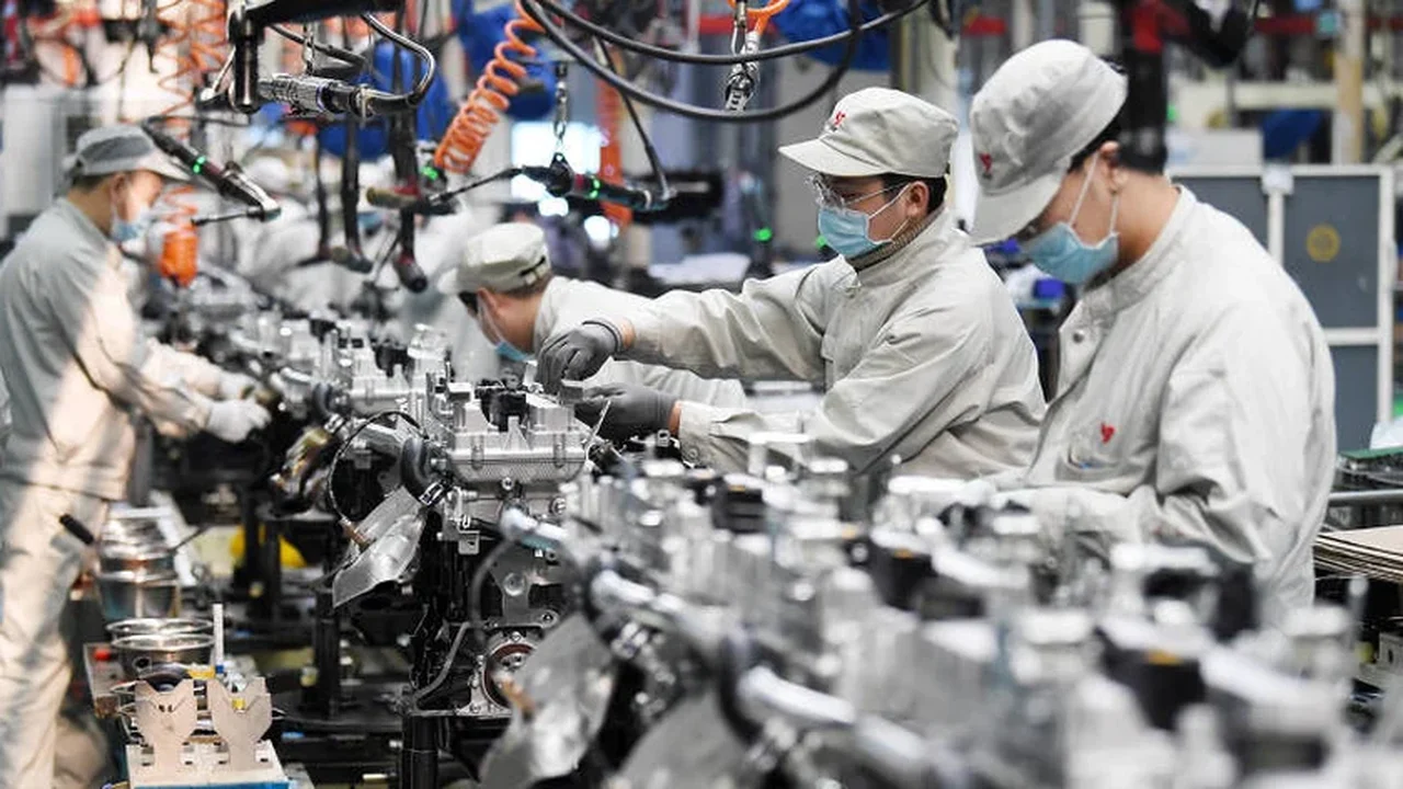 Produção industrial da China decepciona em outubro, mas vendas no varejo surpreendem