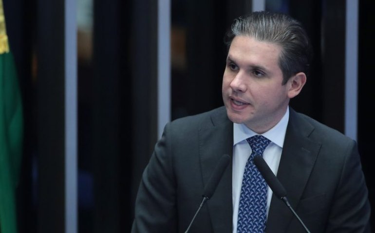 Câmara aprova urgência para projeto que eleva limite de faturamento do MEI