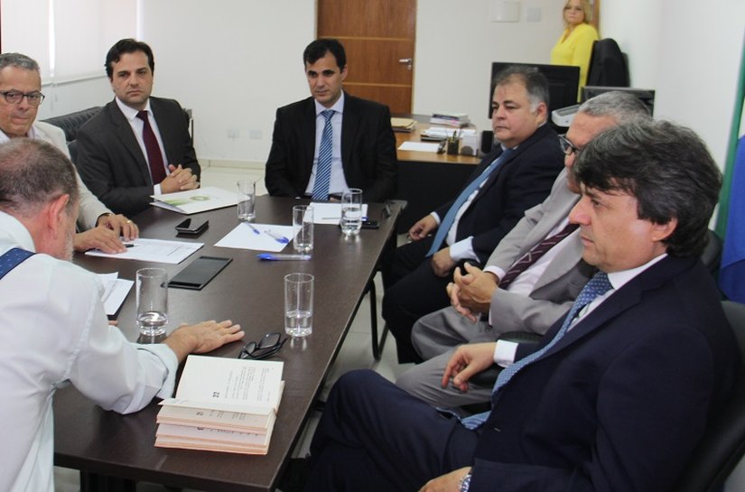 Magistrados e membros da Defensoria participam de reunião na Corregedoria