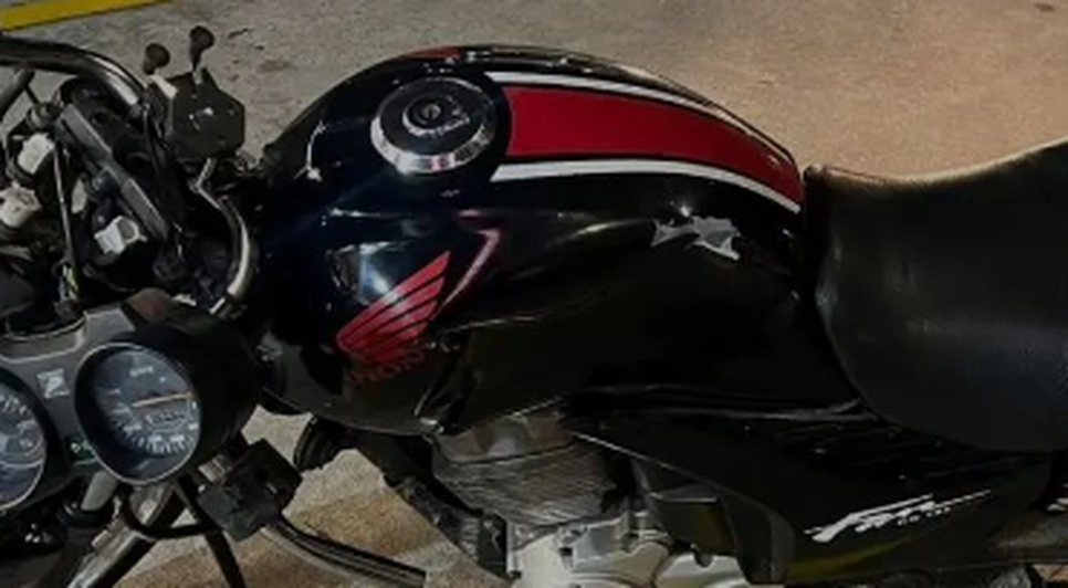 Motociclista embriagado e com habilitação vencida é preso após provocar acidente em Aracaju