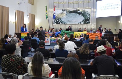 Sessão especial da ALE debate conscientização e políticas públicas para população LGBTQIAP+