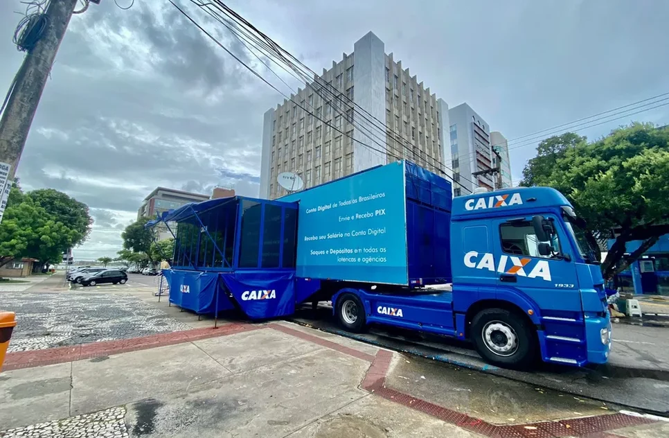 Caixa oferta serviço para regularização de dívidas em unidade móvel de Aracaju / Foto: Foto: Ascom/Caixa