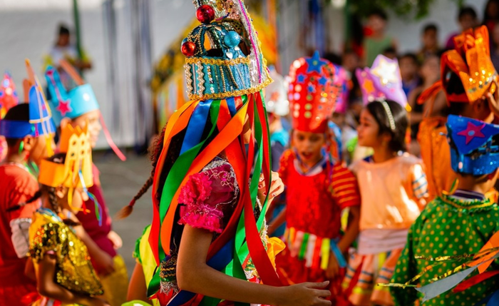 Festividades folclóricas, como o reisado, estão entre as principais atividades culturais dos municípios