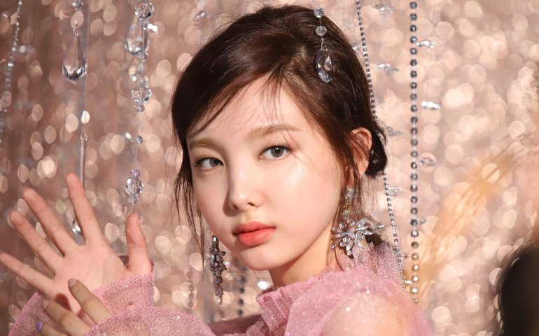 Nayeon, do Twice, anuncia primeiro trabalho solo