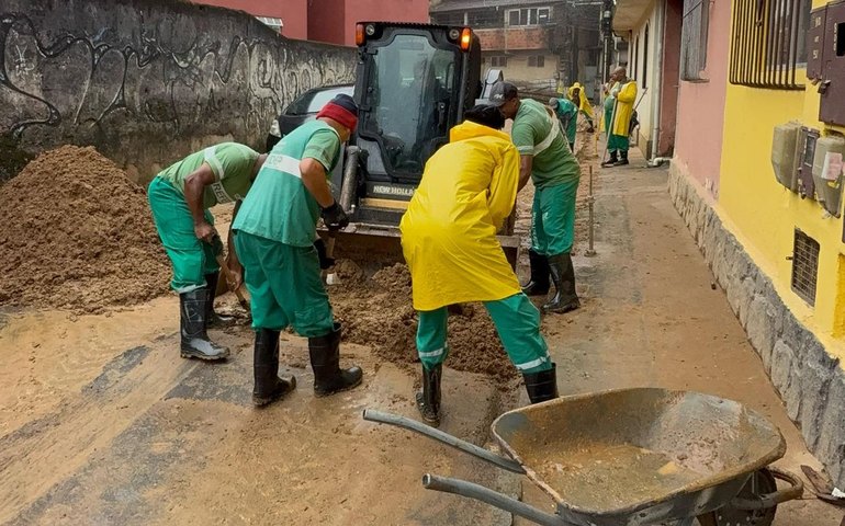 Aulas em Petrópolis devem ser retomadas nesta quinta-feira