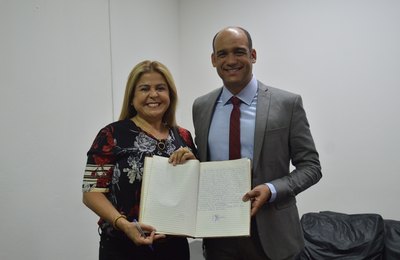 Suplente Cesar Lira toma posse como vereador por Maceió    