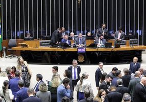 Debatedores destacam importância da indústria da Defesa em audiência na Câmara