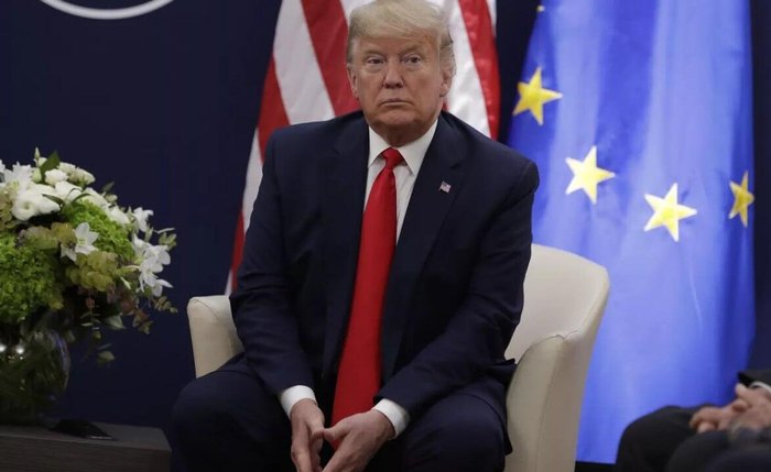 Trump chama Brasil de 'péssimo parceiro comercial' e classifica processo contra Bolsonaro como 'execução política'