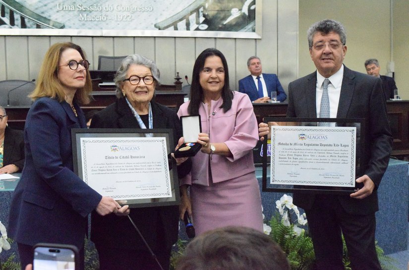 Virgínia Lyra é homenageada na Assembleia Legislativa
