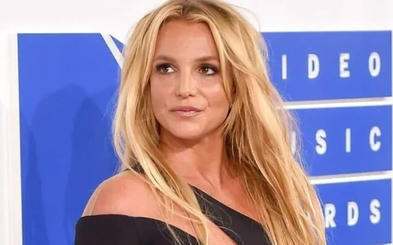 Polêmicas de Britney Spears vão além de prisão por dirigir embriagada