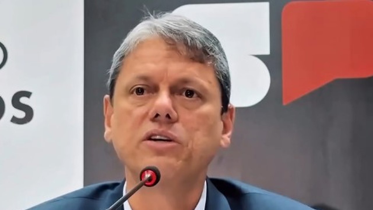 Tarcísio de Freitas critica Marina Silva e Simone Tebet
