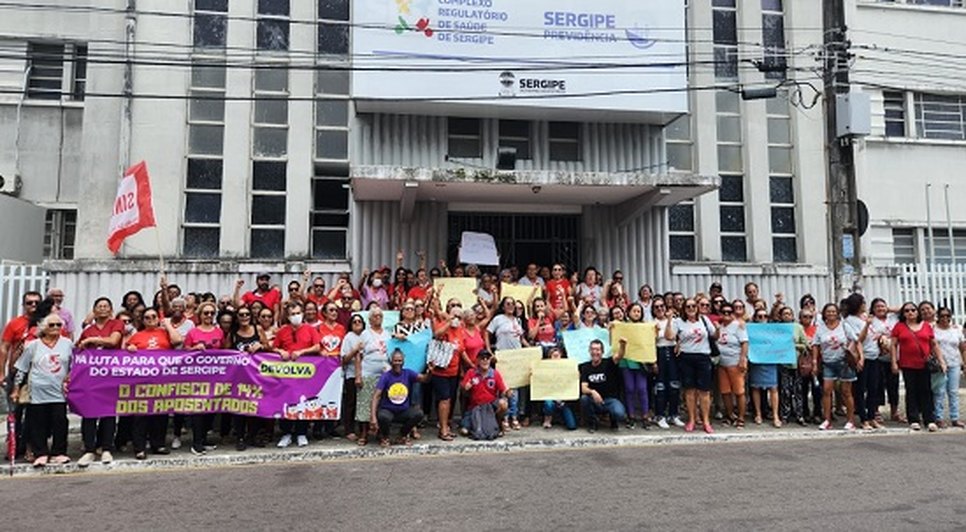 Ato-pede-devolucao-de-confiscos-de-14-das-aposentadorias_Foto-Caroline-Santos-Ascom-SINTESE_24-01-2023 / Foto: Ascom/Sintese