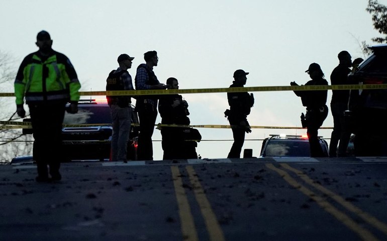 Militares baleados perto da Casa Branca permanecem em estado crítico