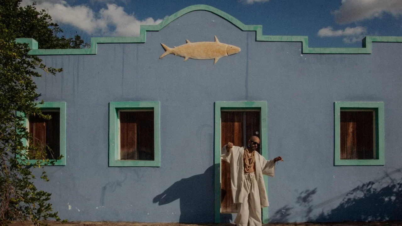 Janu lança novo clipe “de todas as coisas” e faz show gratuito no Sesc Arapiraca
