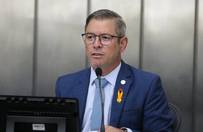 Cabo Bebeto pede retomada da segurança em unidades hospitalares do Estado