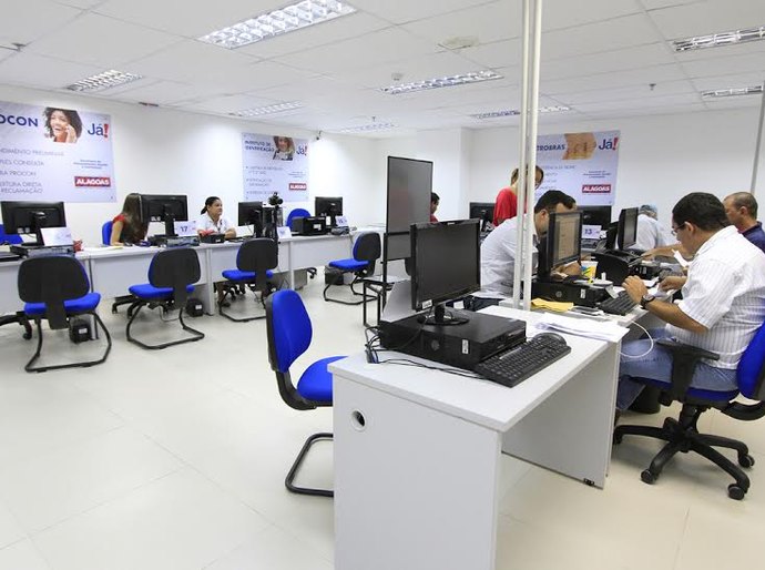 Centrais Já! suspendem atendimento no feriado desta quinta (26)