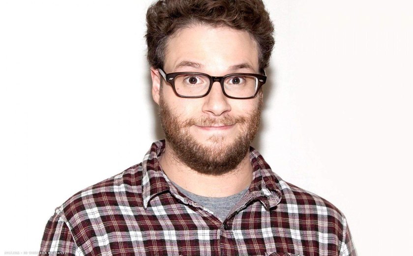 Russa viaja pelo país com um totem de papelão de Seth Rogen