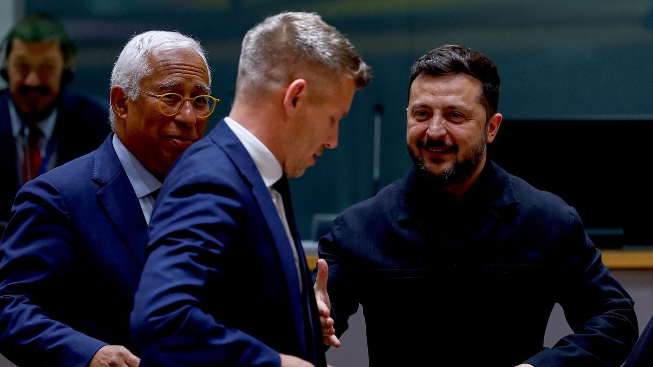 Hungria confirma que não enviará armas a Kiev