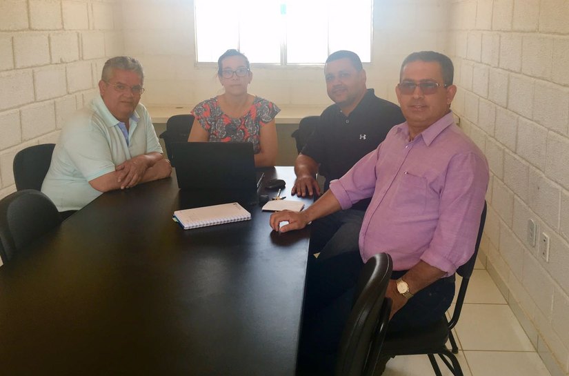 Tainá Veiga visita aterro sanitário do Agreste e anuncia fim do lixão de Lagoa da Canoa