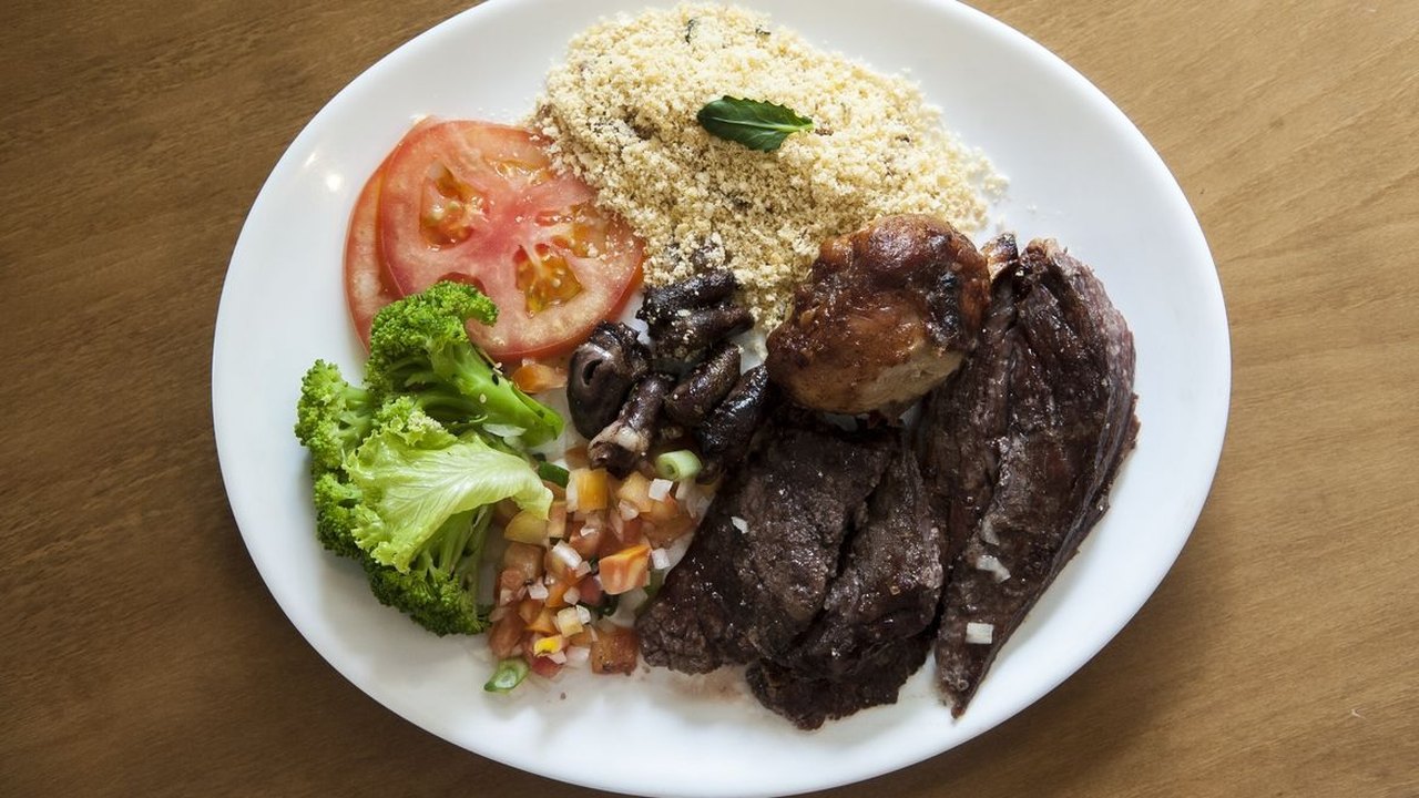 Salada pronta pode ter bactérias causadoras de infecções alimentares