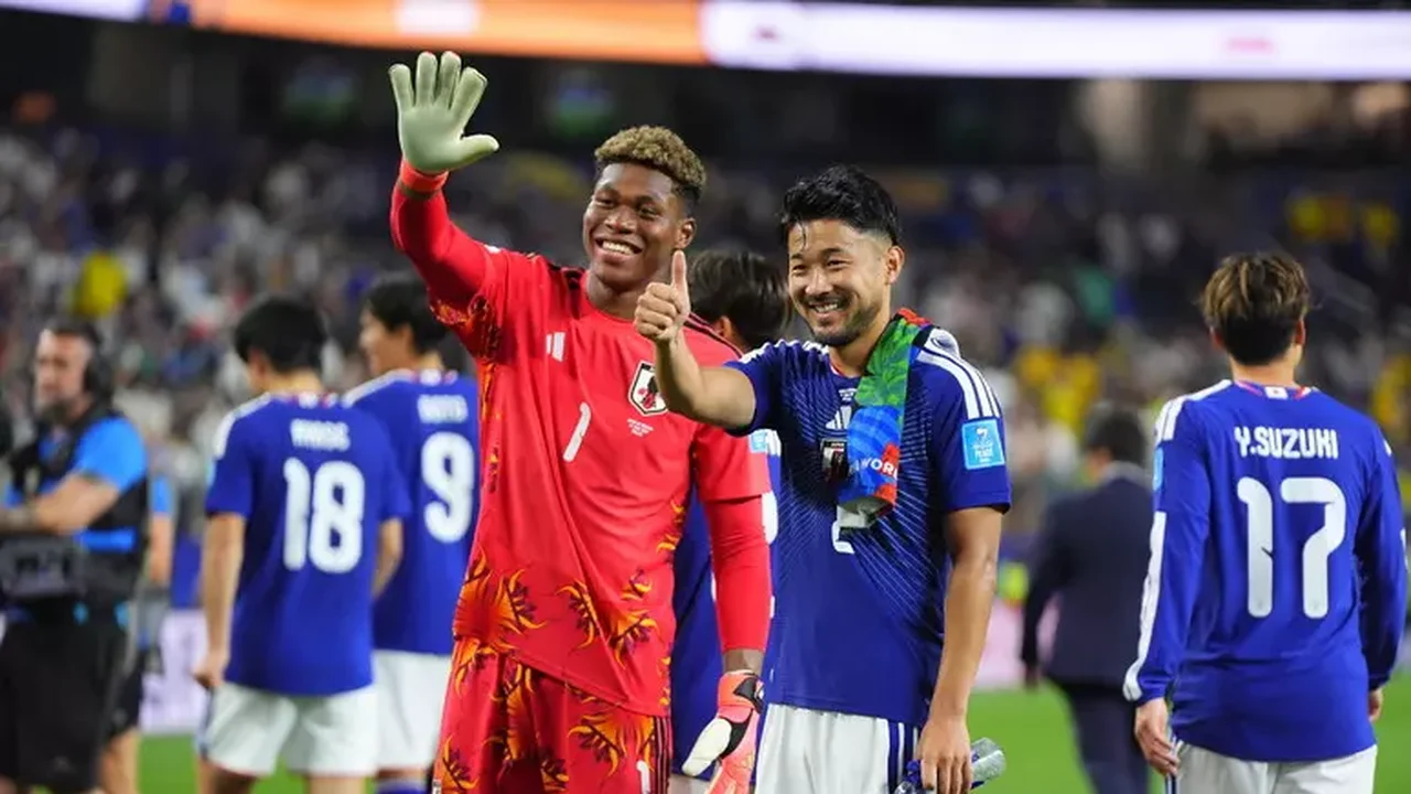 Japão empata com Suécia e enfrentará Brasil na segunda fase da Copa do Mundo