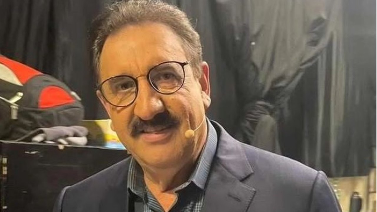 Ratinho brinca na Record que não gostaria de ser presidente: 'Queria ser rei'