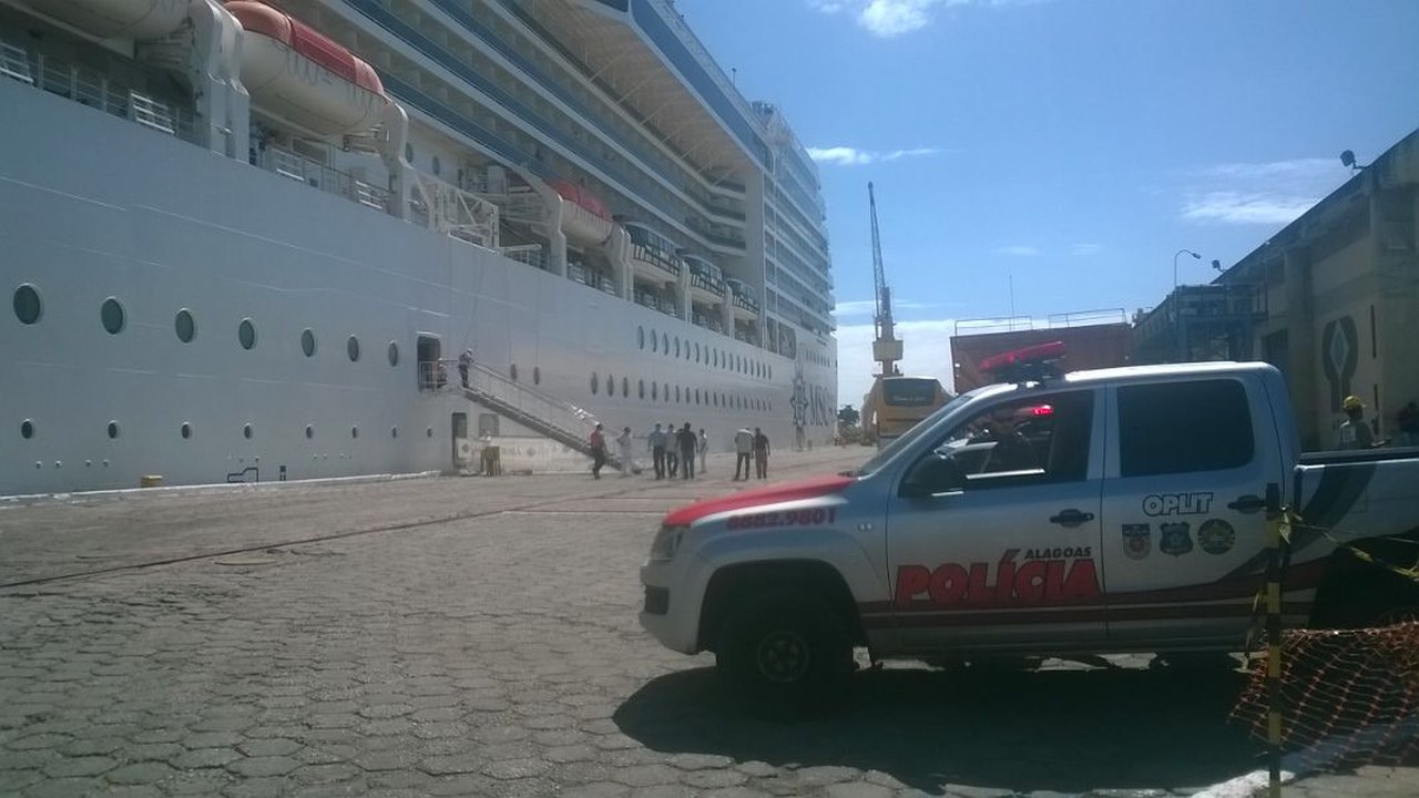 Oplit oferece segurança a turistas de cruzeiros