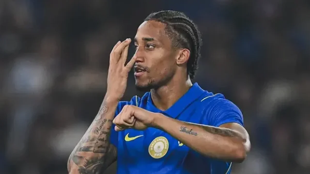 João Pedro marca dois e comanda vitória do Chelsea sobre o Milan