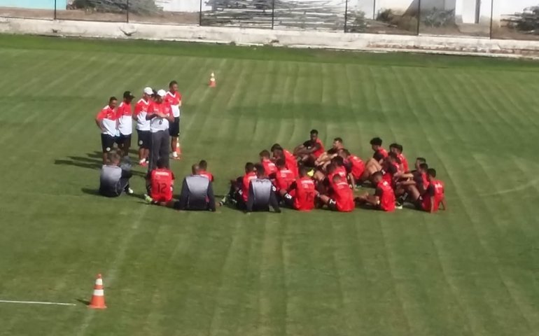 ASA divulga relação de jogadores para enfrentar o Flamengo neste sábado 12