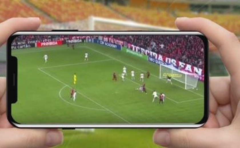 Clubes brasileiros apostam no digital para minimizar impactos pela falta de jogos