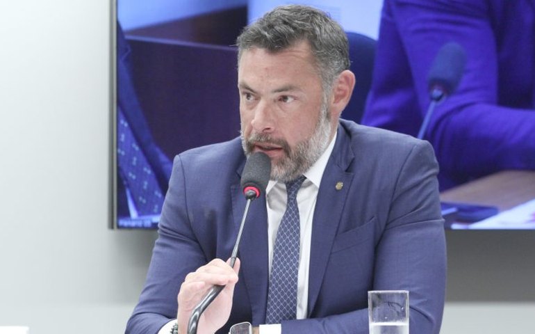 Comissão debate soluções para excesso de tráfico de veículos entre municípios catarinenses