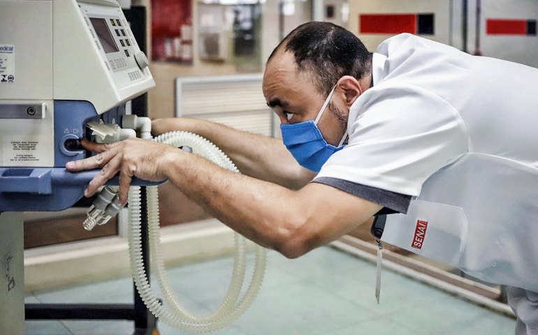 MP do Rio busca prender cinco acusados de fraude em compra de respiradores