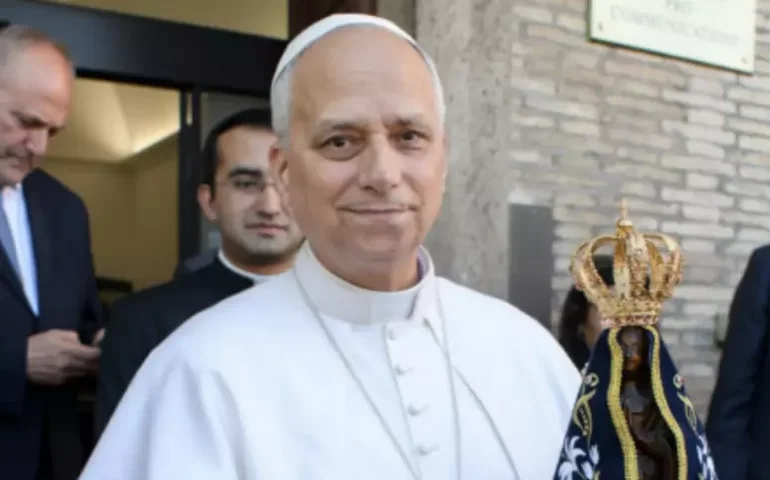 Vaticano estabelece limites para devoção à Virgem Maria