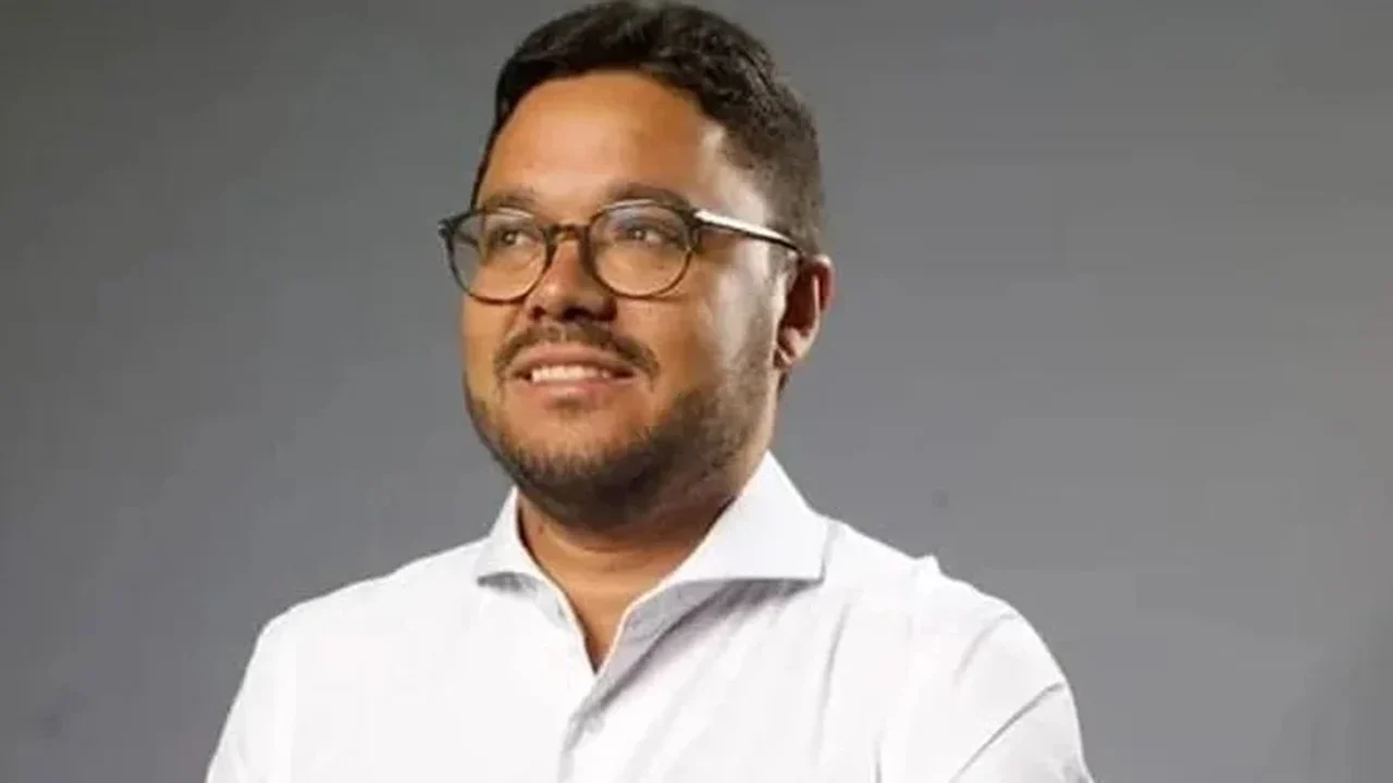 TRE-AL derruba cassação e mantém Bruno Teixeira na Prefeitura de Maribondo