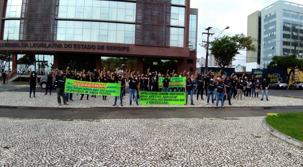 aprovados Na porta da alese
