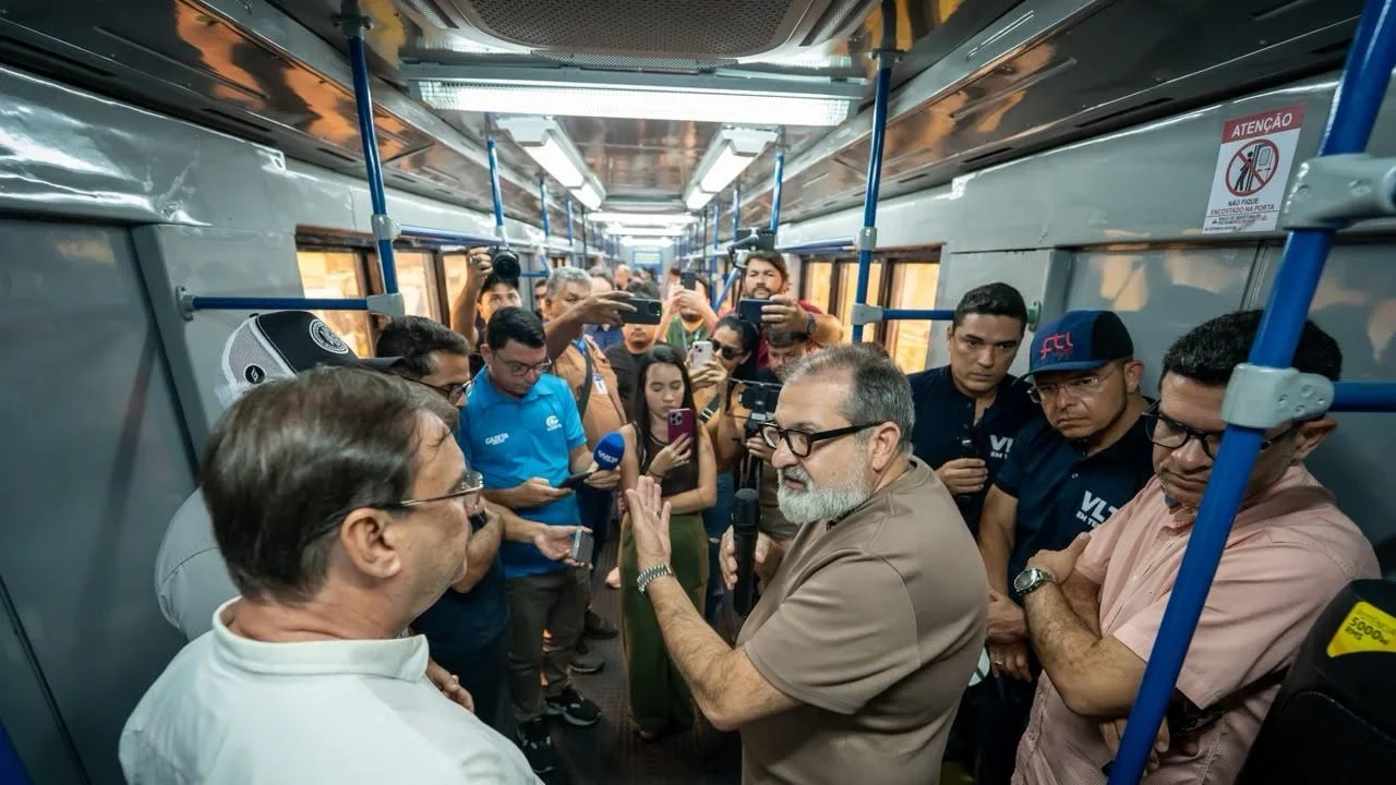 Em teste para o VLT de Arapiraca, George Santoro e Luciano Barbosa destacam ligação entre bairros e integração com ônibus